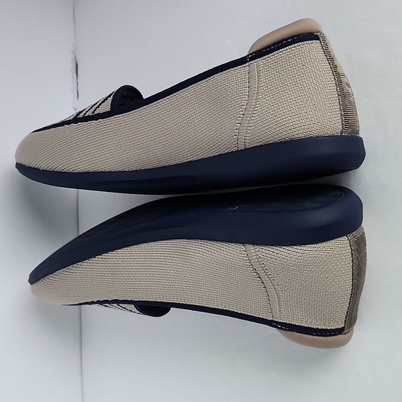 Clark's slip-on Carly star casual shoes - Picture 6 of 9